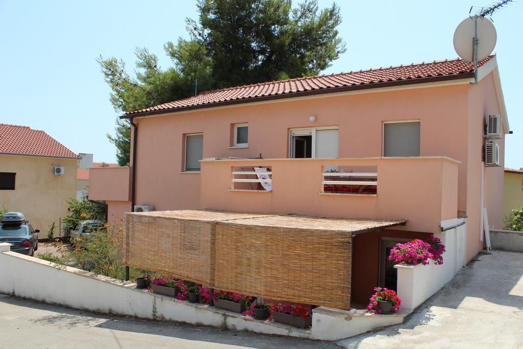 Apartments Luvi Trogir Zewnętrze zdjęcie